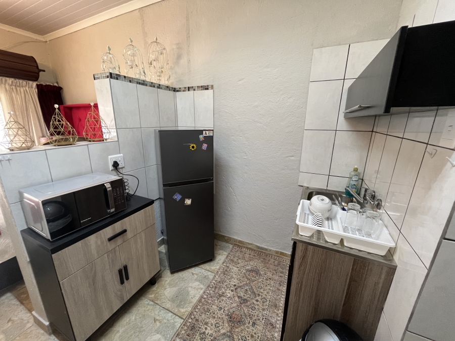 To Let 1 Bedroom Property for Rent in Protea Park North West